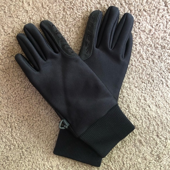 Seirus Women’s Medium Gloves - Picture 1 of 6